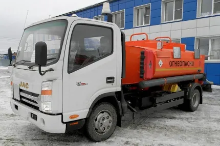 Автоцистерна JAC N 80